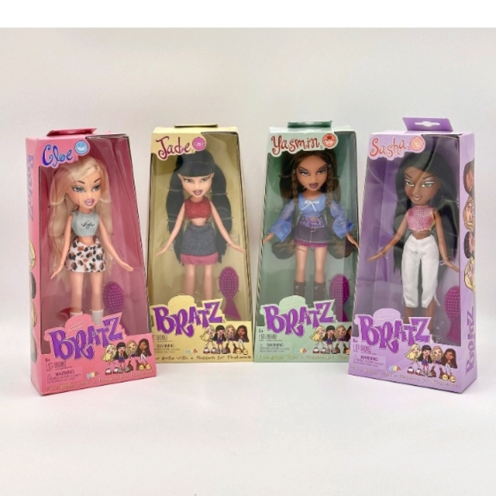 Bratz Dolls Complete MGA Set 2023 Release Cloe Jade Yasmin Sasha Collectible Toy